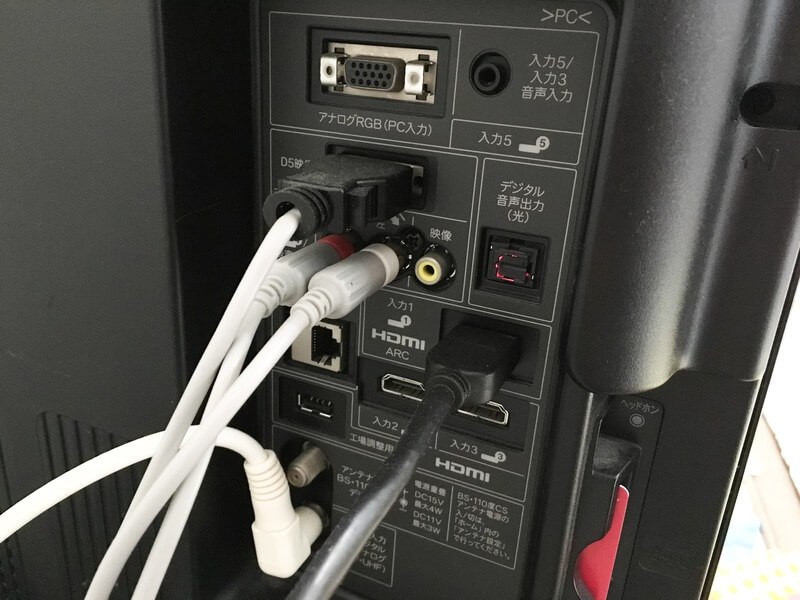 テレビのHDMI端子にChromecastをつなげてみます