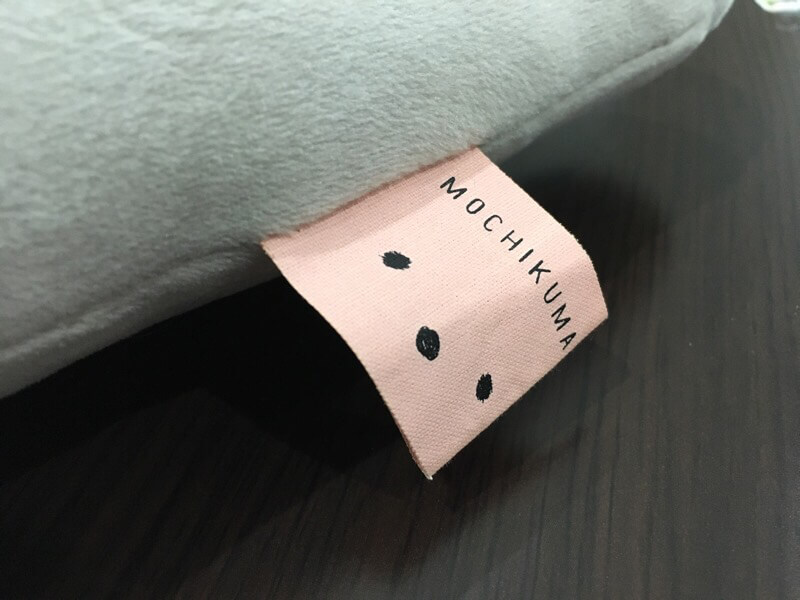 ピンクのタグもかわいいMOCHIKUMA