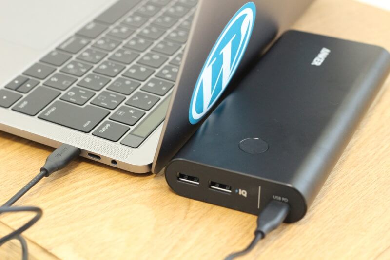 これでノマドも安心！MacBook Proも充電出来るUSB-Cモバイルバッテリー「Anker PowerCore+ 26800 PD」